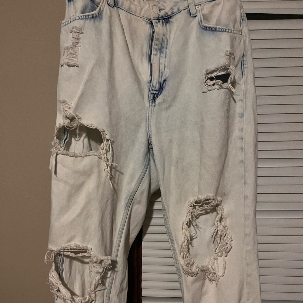 Bershka Light Blue Denim mom Jeans